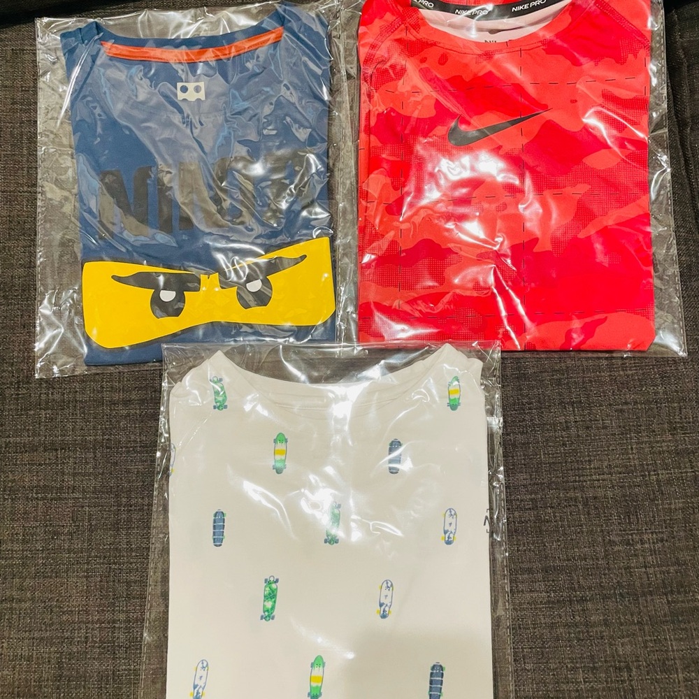 Graphic T-Shirts Set 3in1 Combo (Pre-Loved)